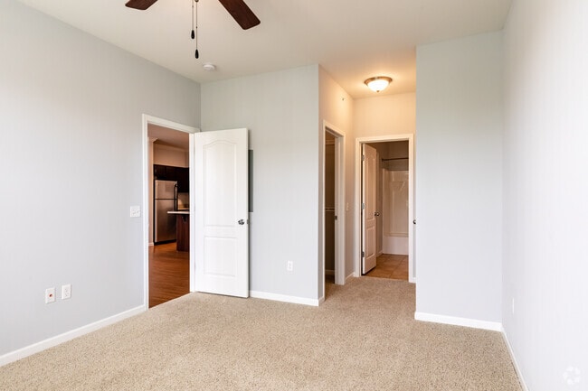 1BR, 1BA - Bedroom