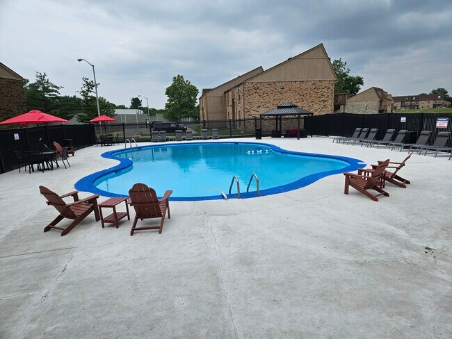 Photo - Lake Marina Apartments