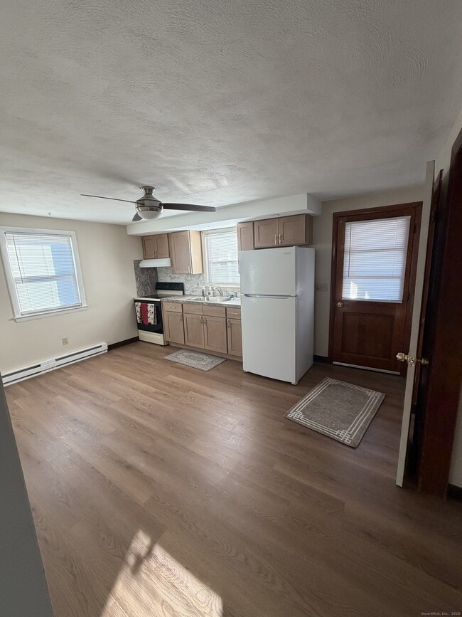 Photo - 10 Crown St Unit 10