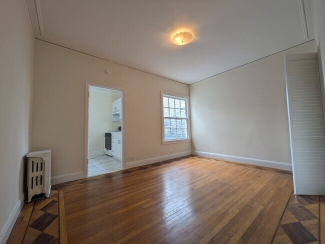 Photo - 126_2ndAve Unidad 05