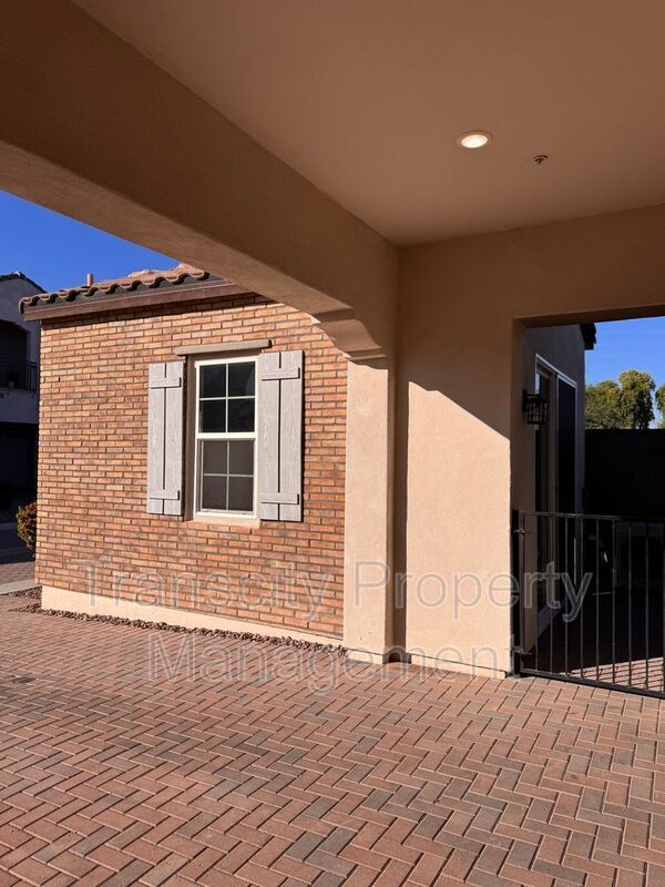 Photo - 2432 E Lovebird Ln Casa