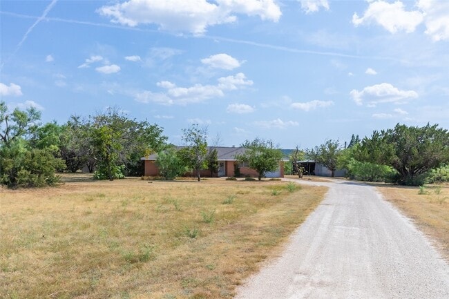 109 Clark Rd