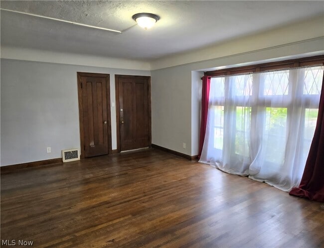 Photo - 3557 Lynnfield Rd Unit 1