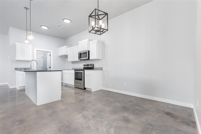 Photo - 2325 SW 90th Pl