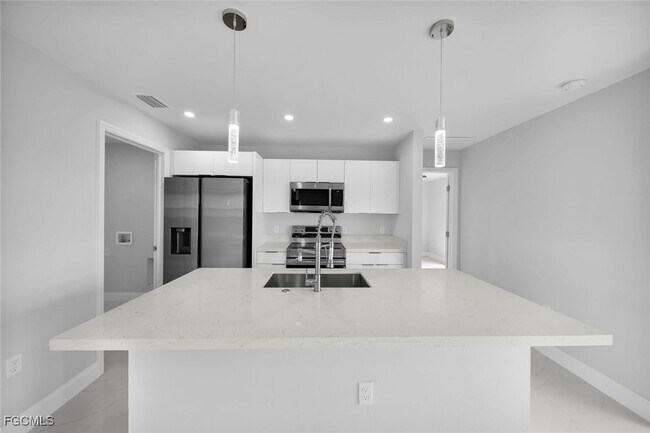 Photo - 204 NW 14th St