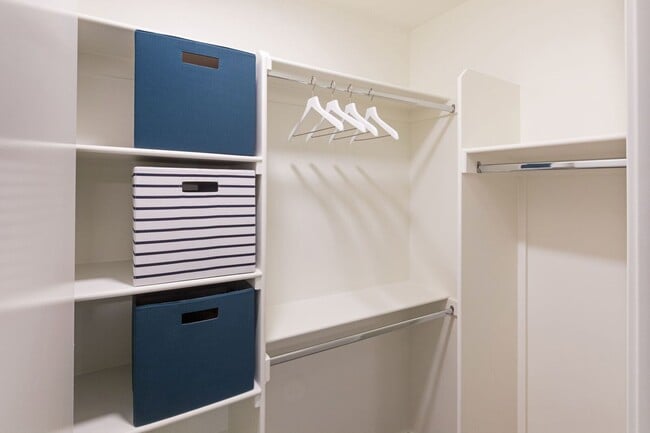 Morris Manor - Morris Manor