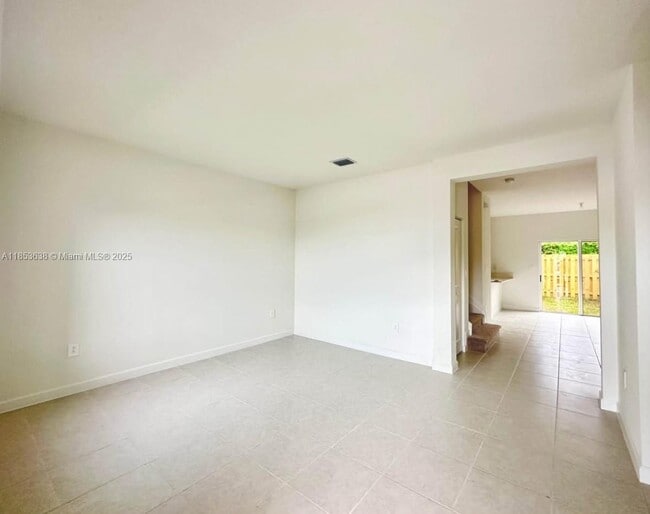 Photo - 1658 SE 26th Ter