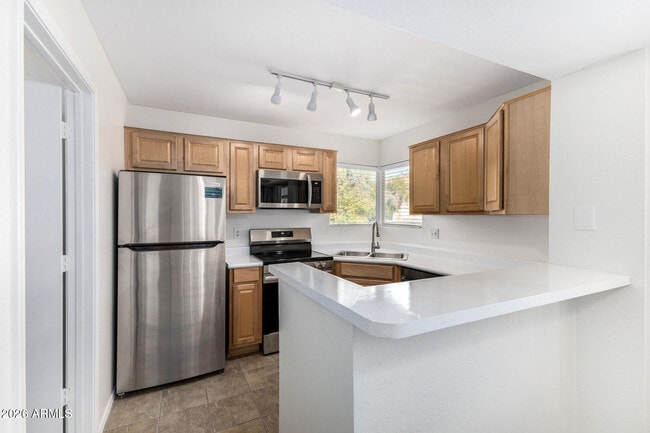 Photo - 1880 E Morten Ave Unidad 217