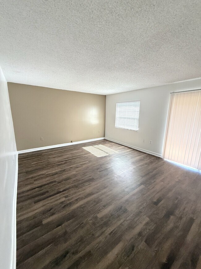 Photo - 2539 N Alafaya Trail