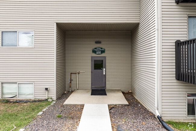 Quail Ridge East Apartments