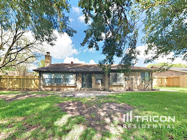 Building Photo - 9515 Denbridge Dr Rental
