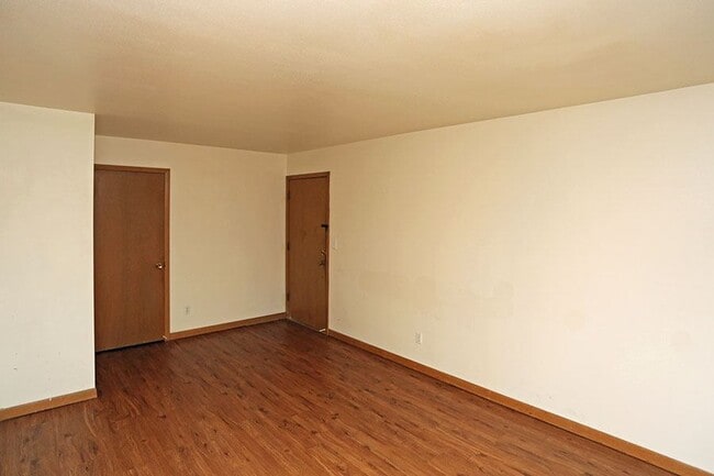 Fairway Apartments