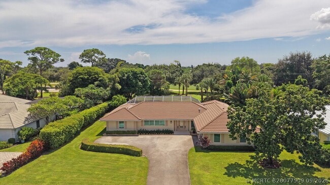 408 S Country Club Dr