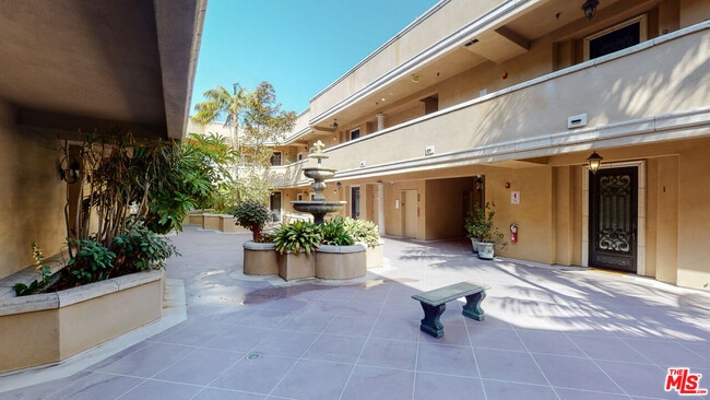 Photo - 11440 National Blvd Unidad 2