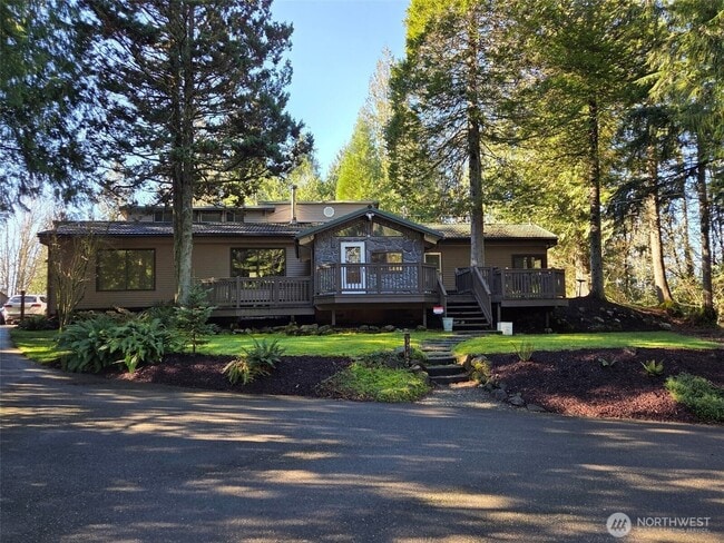 Photo - 37627 W Lake Walker Dr SE