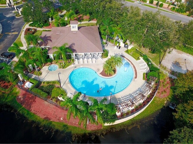 Photo - 2950 Lucayan Harbour Cir
