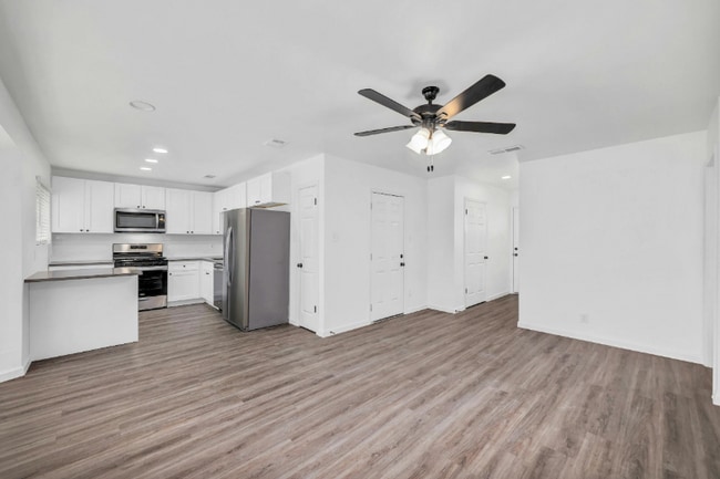 Photo - 6506 King George Dr