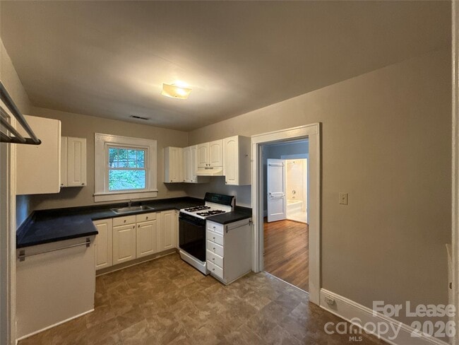 Photo - 518 Oakland Ave Unit 3