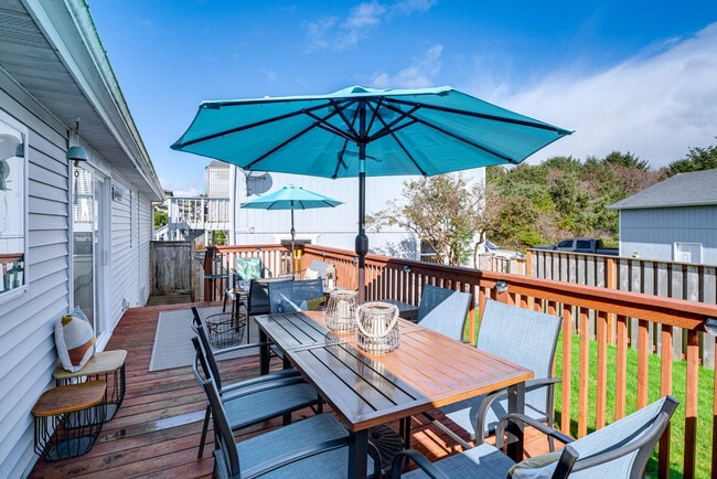 Photo - 4876 Railroad Ave Unit ID1386209P