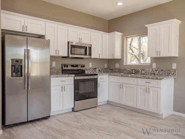 Photo - 1349 W Hualpai Rd Unit 1