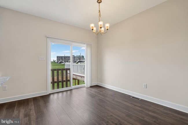 Photo - 109 Holstein Dr