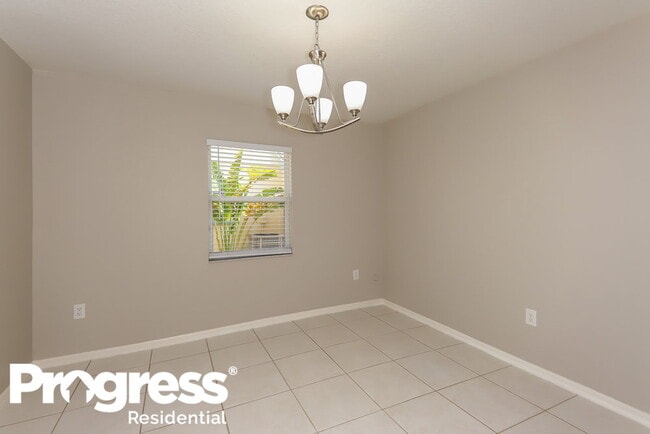 Photo - 213 Lookout Dr