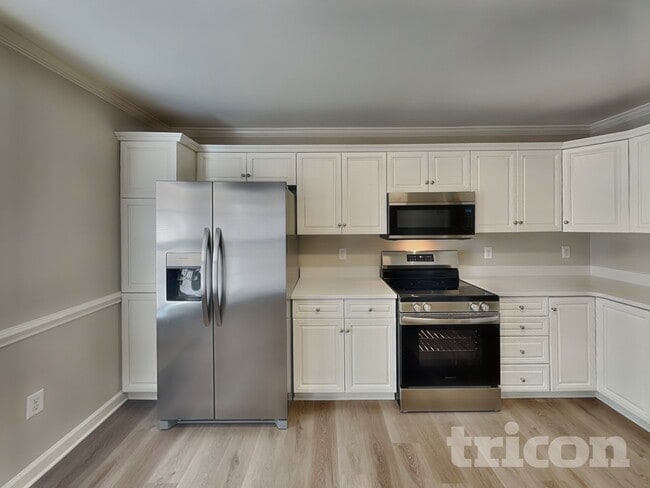 Photo - 1670 Red Bird Cir SE