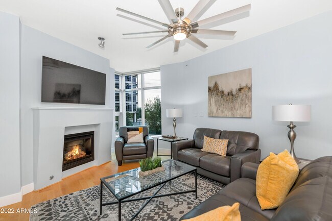 120 E Rio Salado Pkwy Unit 206
