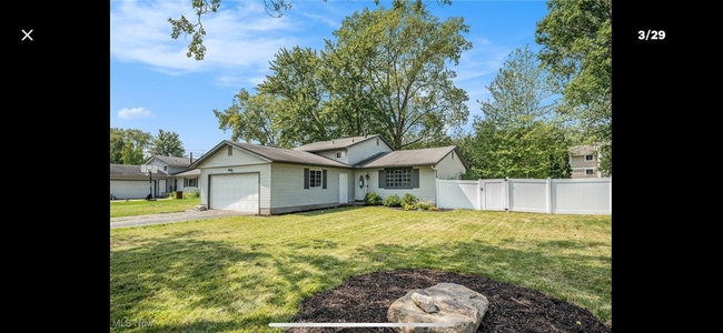 Photo - 6192 Jaycox Rd