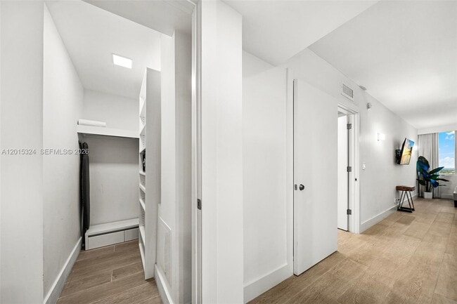 Photo - 2301 Collins Ave Unit 1128