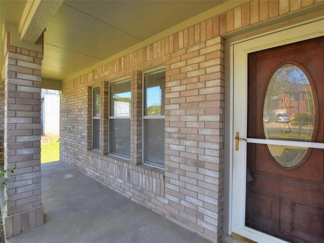 Photo - 15357 Oconto Dr