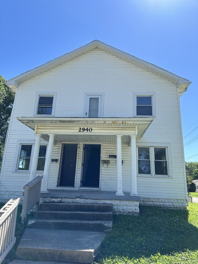 Building Photo - 2940 Pitt St Unit 4