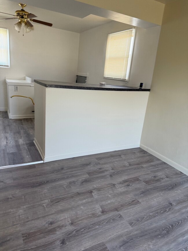 Photo - 7616 Howard Ave