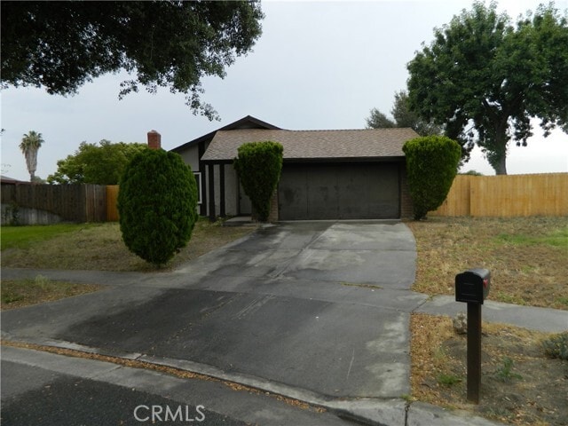 Photo - 1421 Lanfair St House