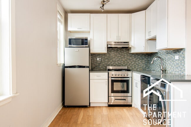 Photo - 515 W Belmont Ave Unit 44