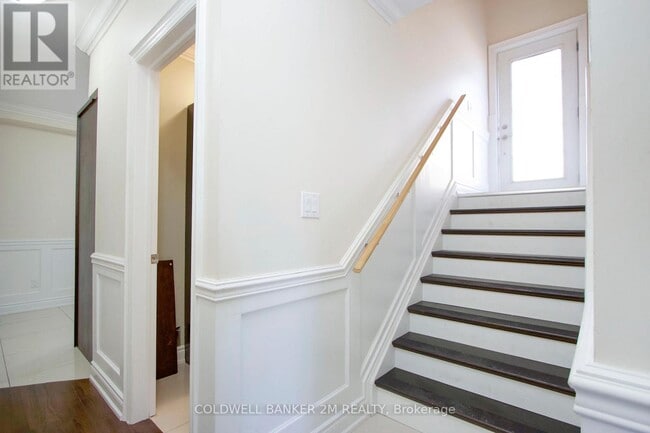 Photo - 230 Annis St Unit 2