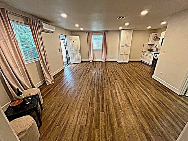 Photo - 4773 Sierra St Unit 2