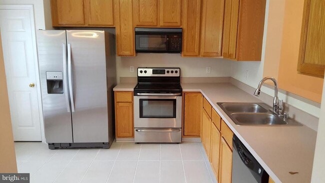 Building Photo - 8108 Madrillon Springs Ln Rental