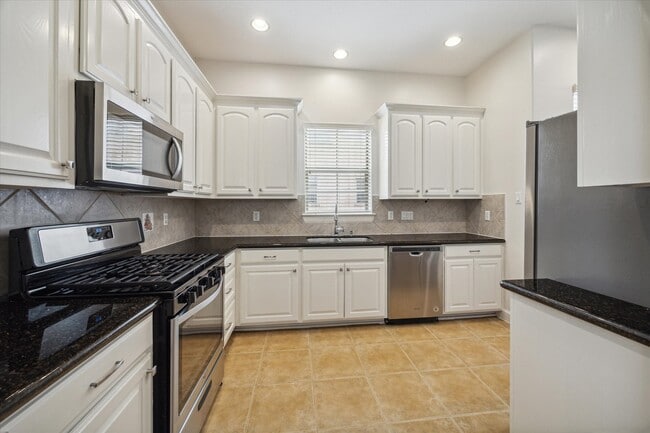 Photo - 1408 Birdsall St Unit C