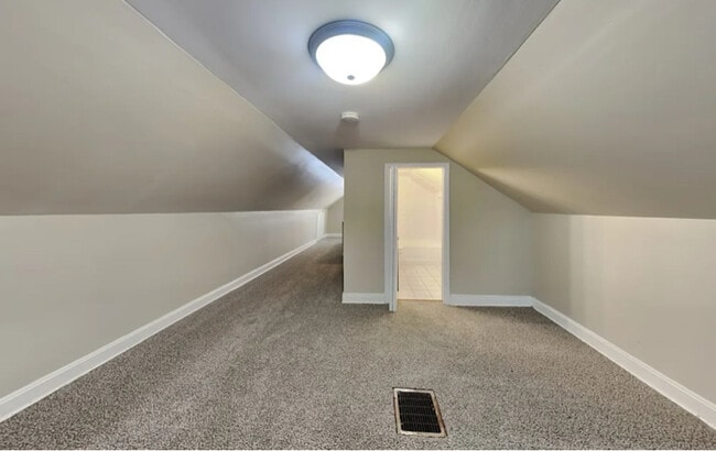 Photo - 5219 N Newcastle Ave