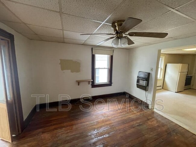 Photo - 221 3rd St Unidad 1 Upstairs Right