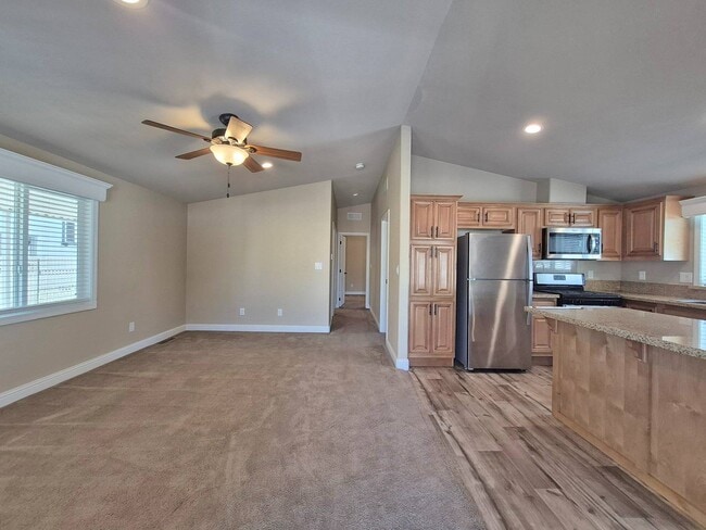 970 Mountain Shadows Blvd
