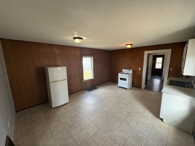 Photo - 1030 W 17th St