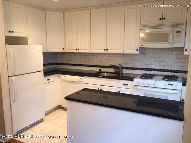 Photo - 139 Manor Dr