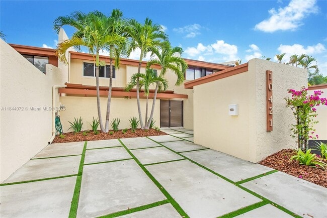 Photo - 10421 SW 76th St Casa Adosada
