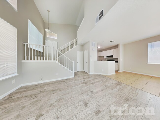 Photo - 5348 Catanzaro Way