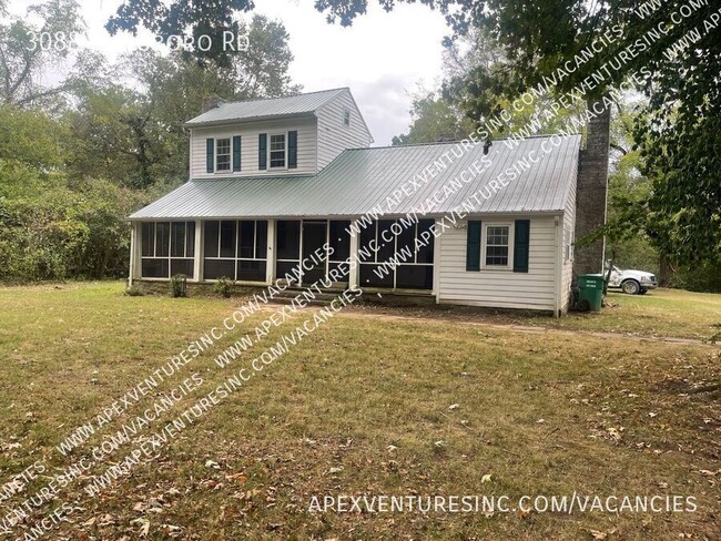 Building Photo - 3088 Hillsboro Rd Rental