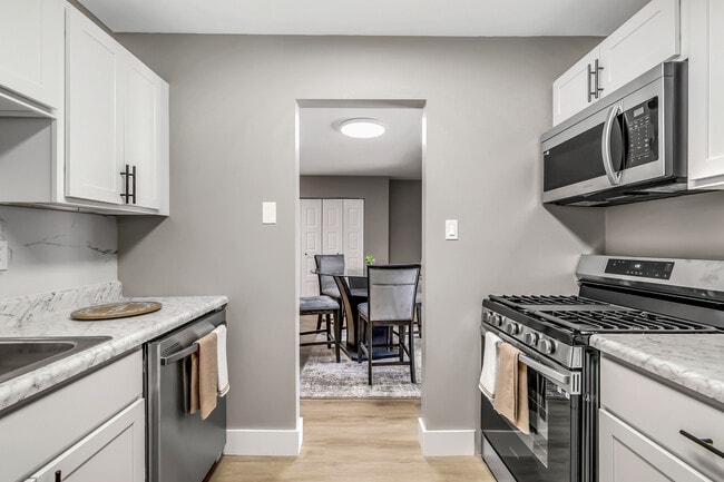 Photo - The Ridge Apartments