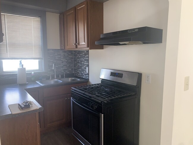 Photo - 549 4th St Unit 2