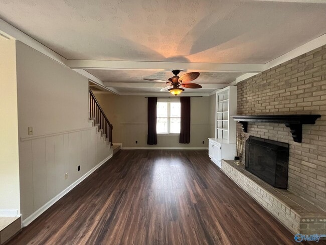 Photo - 2006 Lancaster Ave SW